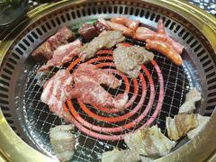 -黑牛の場烤肉(摩天活力城店)