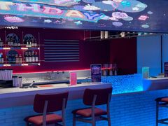 -海底捞火锅(杭州庆春路夜宵主题店)