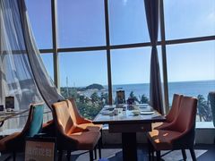 -不仔客海鲜·烧烤·270度海景餐厅(大东海店)