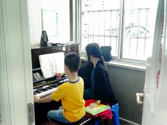 -海音琴行雅马哈钢琴·海伦·施特劳斯(金沙店)