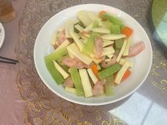 -芸海阁·农家私房菜(沙家浜景区出口店)