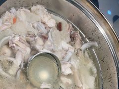 -三个椰子·现砍椰子鸡(金源CBD店)