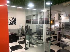 -鲨鱼皮汽车凹陷玻璃修复(静安店)
