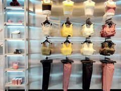 -NIKE品牌体验店(南京东路店)