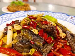 爆炒土鳝鱼-百年粉蒸牛肉
