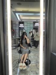 -AKOZO Beauty Salon