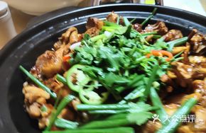 Five-fingered Mulberry Chicken Stew