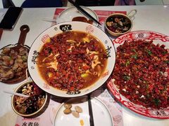 -辣小妮de川菜馆(红旗Mall店)