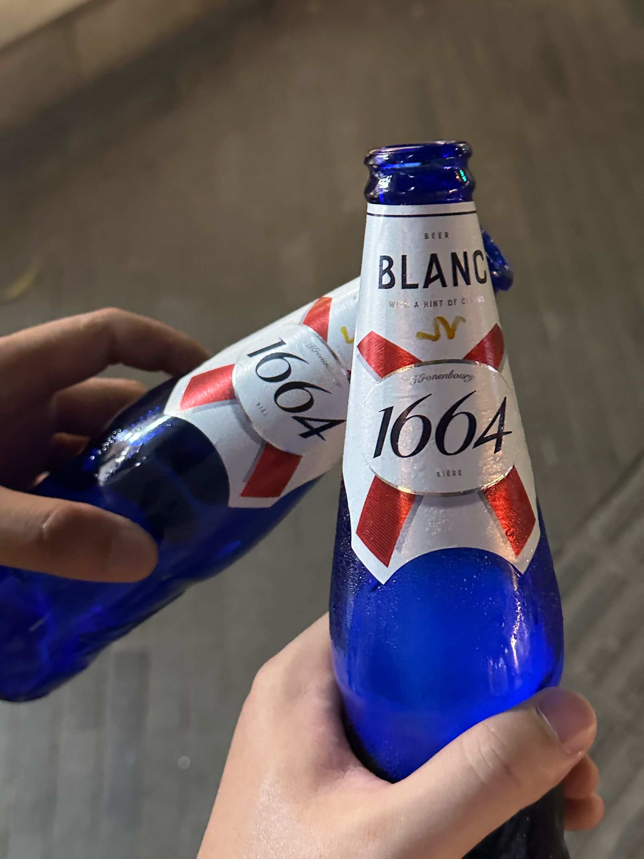 瓶中啤酒的悠闲时刻