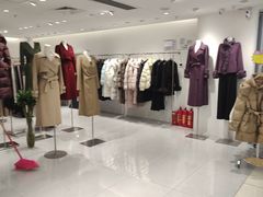 -广州白马服装市场