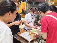 -罗森尼娜(德思勤店)