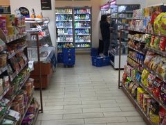 -全家便利店(槐树巷店)