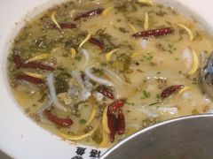 -渔语鱼酸菜鱼新川菜(来福士店)