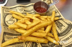Crispy Fries Beef Burger