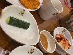 -喇喇排骨火锅·传统韩式脊骨汤(望京西园总店)