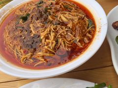 -柏合黄记豆腐皮饭店
