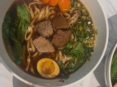 -康师傅私房牛肉面(申虹店)