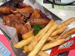 -伯顿西餐厅(厚街香榭丽店)