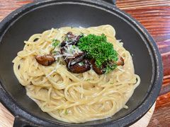 -1886德国汽车餐厅(外滩十六铺码头店)