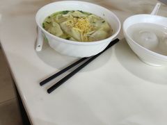 鸡汤虾仁大馄饨-绿杨馄饨临顿路店