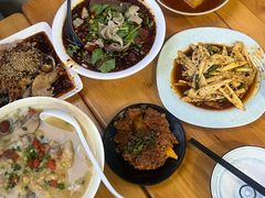 -朱大嘴肥肠血旺(福字街店)