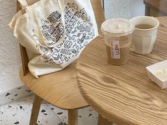 -Cafe on warm(丹霞店)
