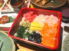 九宫格拌饭-花潮料理艺食馆(成都万象城店)