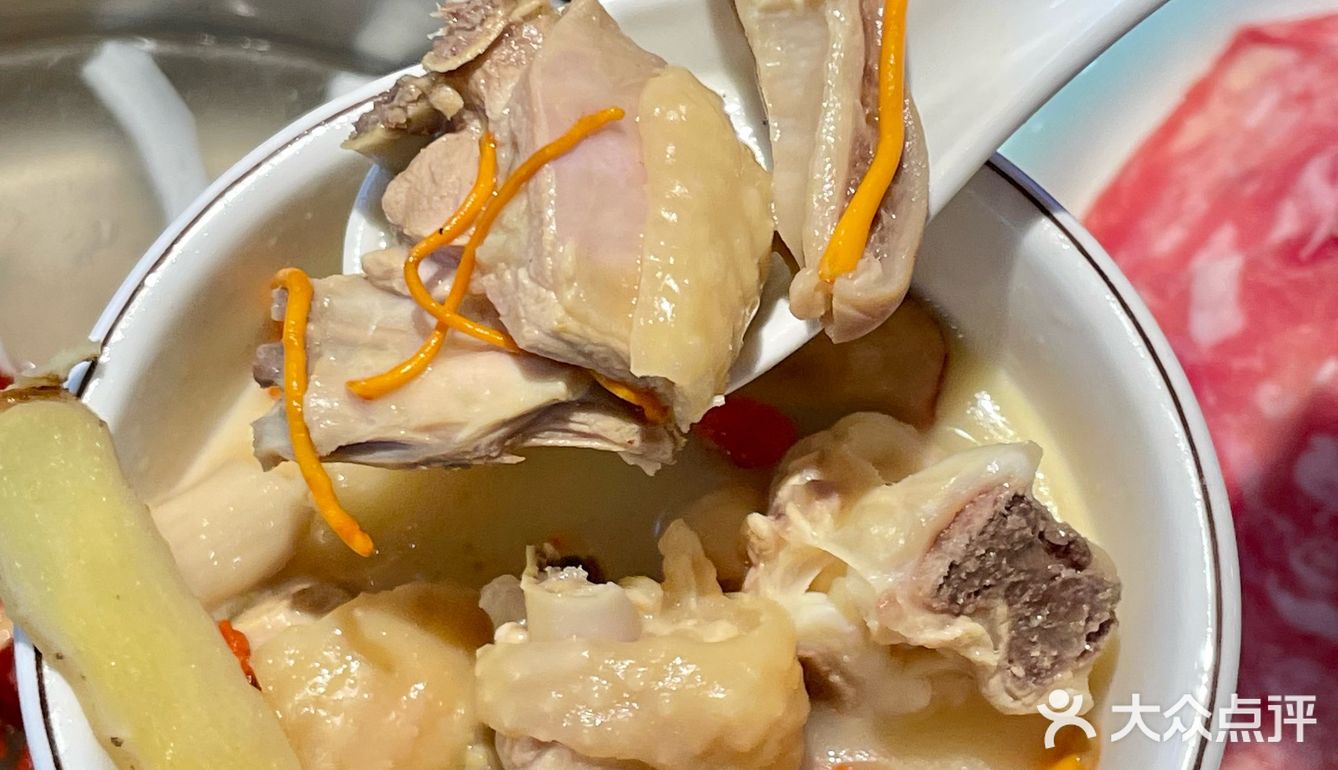 在广州！吃到巨巨巨好吃的猪肚鸡✌🏻️