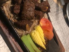 -穹六人间 people 6(岳阳路店)