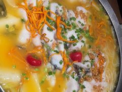 -山城外·非遗酸菜鱼(蜀都万达店)