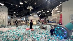 -MINI MARS KIDS CLUB亲子家庭中心(长宁天山店)