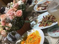 -荷花亭·湖北融合菜(中商广场店)