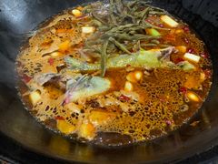 -大鹅岛灶台鱼·铁锅炖(水库路店)