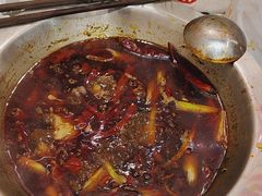-黔哆哆地摊酸汤火锅(清湖店)