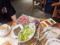 -万兴佳烤肉·长白山老味道(宏泰广场店)