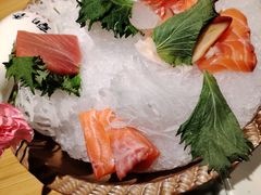 -花和海鲜自助(梅江店)