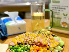 -初念轻轻然(长阳创谷店)