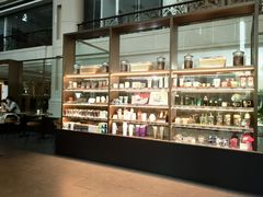 -星巴克(北京西大望路温特莱店)