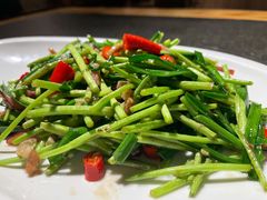 藜蒿炒腊肉-香鼎坊江西菜(国奥店)