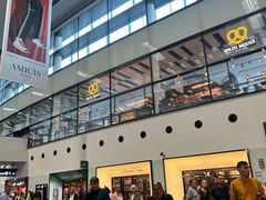 -维也纳国际机场