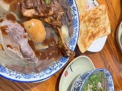 -叶新小吃店(来凤小区总店)
