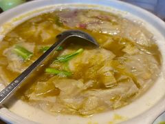 -头上红煨盐鸡·非遗院子餐厅