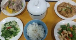 -月之旅·尊 高端月子会所(科馨别墅一店)