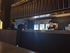 -铭牛烧肉·和牛海鲜自助(高新月牙湖店)