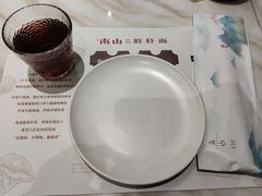 餐具摆设-南山鲜虾面·活鲜小馆·海味大连菜(南山总店)