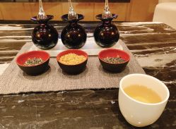 点击看大图 -广州四季酒店·花水疗中心·高空Spa