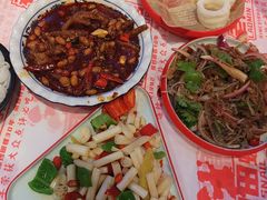 -老闵田螺馆·南昌市井菜·特色小吃(总店)
