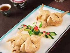 -龙悦湾酒家·八阵鱼生·渔人码头店