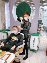 -PE SALON 
