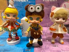 -泡泡玛特POPMART(蓝色港湾店)